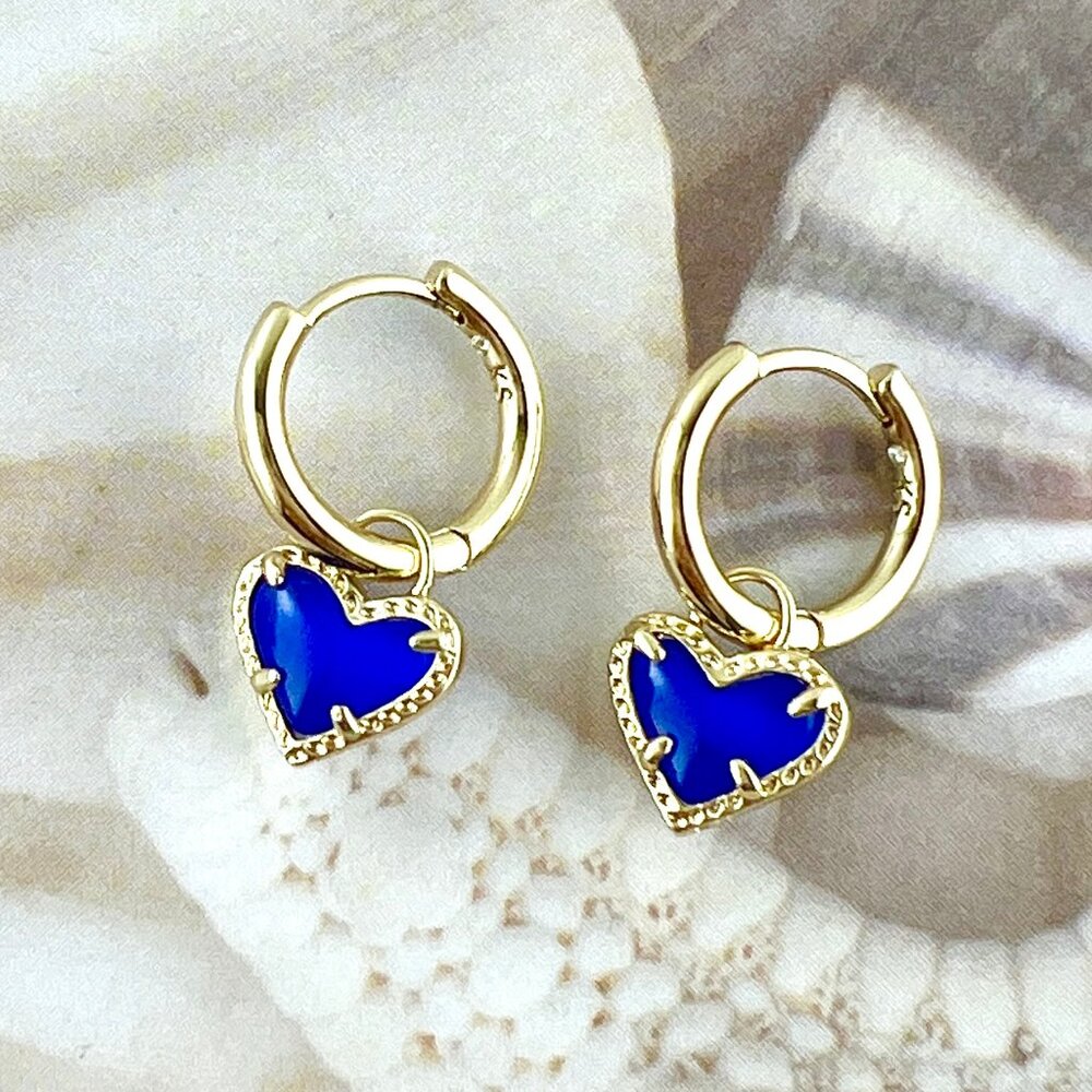 Kendra Scott Ari Heart Cobalt Blue gold earrings - Picture 5 of 5
